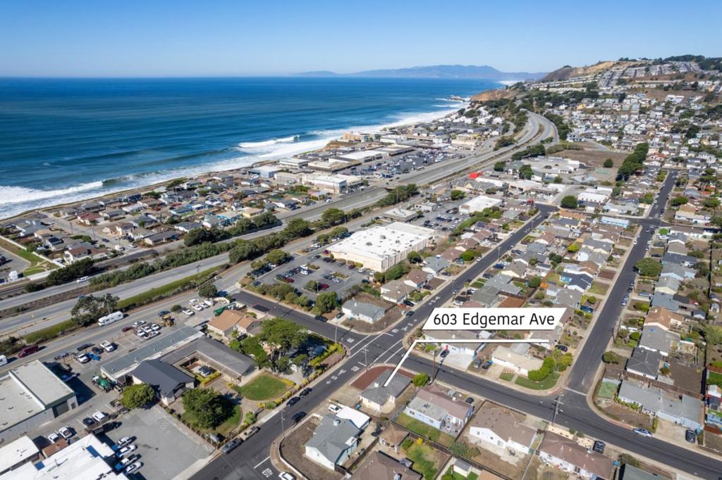 A95C36F7 92Ab 419B 9C8C 546Da19Dc2B1 603 Edgemar Avenue, Pacifica, Ca 94044 &Lt;Span Style='BackgroundColor:transparent;Padding:0Px;'&Gt; &Lt;Small&Gt; &Lt;I&Gt; &Lt;/I&Gt; &Lt;/Small&Gt;&Lt;/Span&Gt;