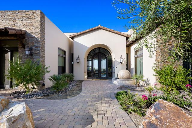 9 Nebulae Way, Rancho Mirage CA: https://media.crmls.org/mediaz/a95c6f26-5951-48ef-9b0c-d8b64bf6ae68.jpg