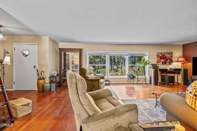 Detail Gallery Image 6 of 32 For 18841 Lahmon Ln, Fort Bragg,  CA 95437 - 3 Beds | 2 Baths