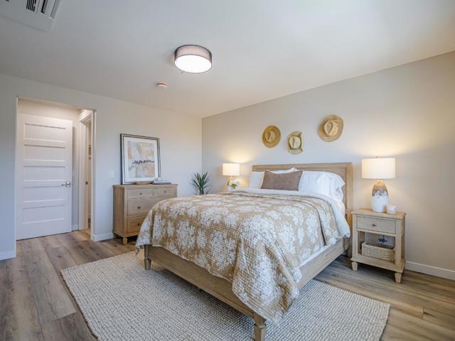 126 Aptos Village Way, Aptos CA: https://media.crmls.org/mediaz/a95ce97d-b6f9-476a-afdc-344a27ac2513.jpg