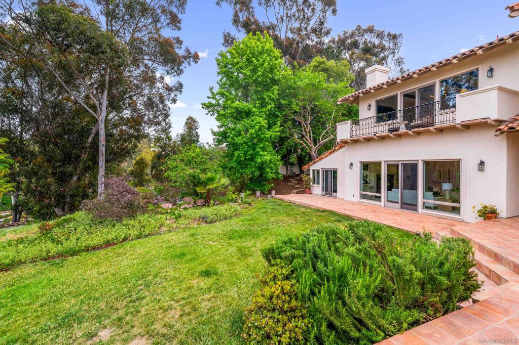 MLS #250028767SD img 68