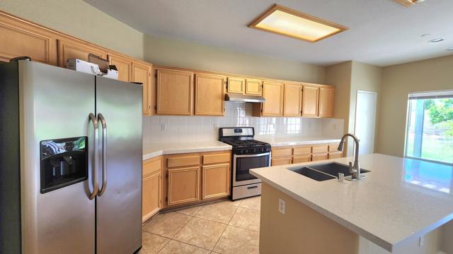 703 Ventana, Palm Springs CA: https://media.crmls.org/mediaz/a95d6a13-5c95-43ac-9136-9f829d7ed886.jpg