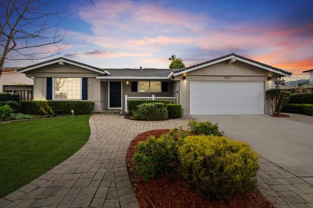 900 Plymouth Drive, Gilroy CA: https://media.crmls.org/mediaz/a95e0bbd-8bd0-43a6-928e-d8caabb091d3.jpg