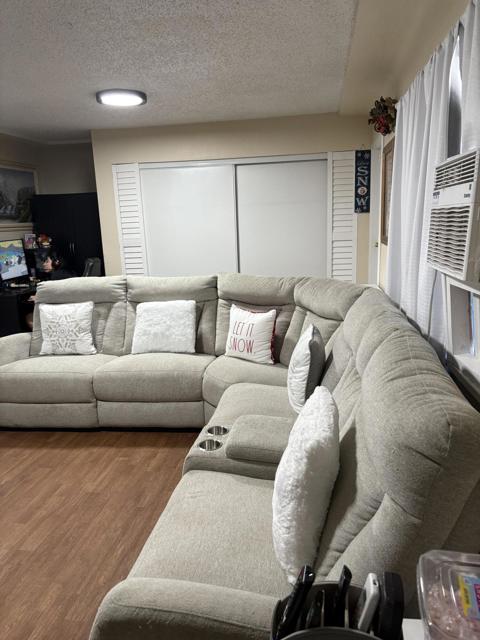 7848 Elm Street, San Bernardino CA: https://media.crmls.org/mediaz/a96030ea-c989-4bcd-bbf7-f6dcedd020d8.jpg