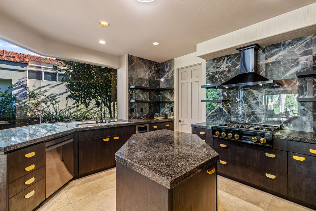 MLS #219139671DA image #4