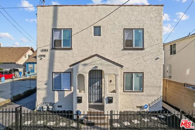 Details for 4504 Menlo Avenue, Los Angeles, CA 90037