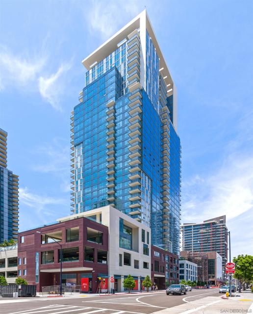 1388 Kettner Blvd, San Diego CA: https://media.crmls.org/mediaz/a962ed7c-d91e-4969-9e35-370e28dbacff.jpg