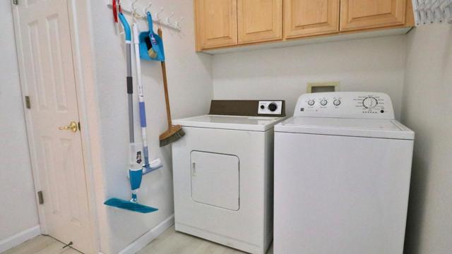 132 Warbler Lane, Brisbane CA: https://media.crmls.org/mediaz/a962f33a-1b39-40dd-ba29-081c460f7a5a.jpg