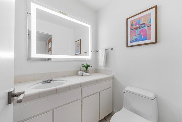 707 Santa Cruz Lane, Foster City CA: https://media.crmls.org/mediaz/a9636beb-3b4f-4e49-9bd1-4fbcad4d2fd9.jpg