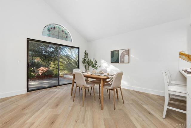 Detail Gallery Image 13 of 49 For 2533 Holly Valley Dr, Vista,  CA 92084 - 3 Beds | 2 Baths