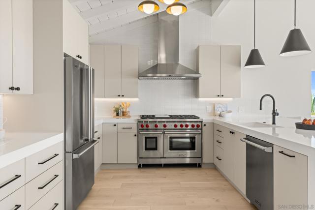 5632 Ladybird Lane, La Jolla CA: https://media.crmls.org/mediaz/a9658c6a-22e0-488e-a3d0-d8b6cbe53393.jpg