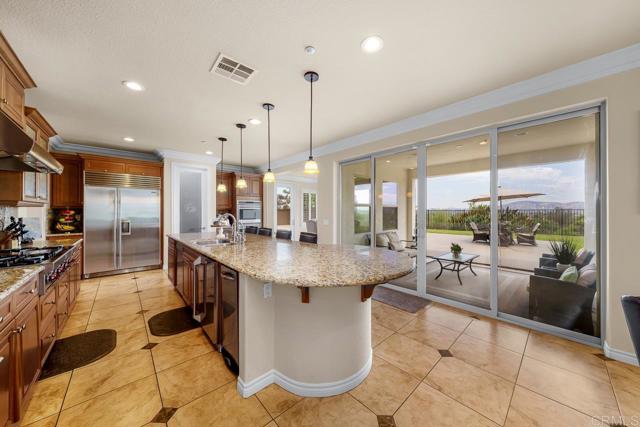 1863 Camino Mojave, Chula Vista CA: https://media.crmls.org/mediaz/a9661372-1bc6-4888-951b-d4661c664c3b.jpg