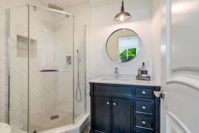 552 Longbranch Road, Simi Valley CA: https://media.crmls.org/mediaz/a966bd0f-fc75-4846-ba4b-37ca89852d46.jpg