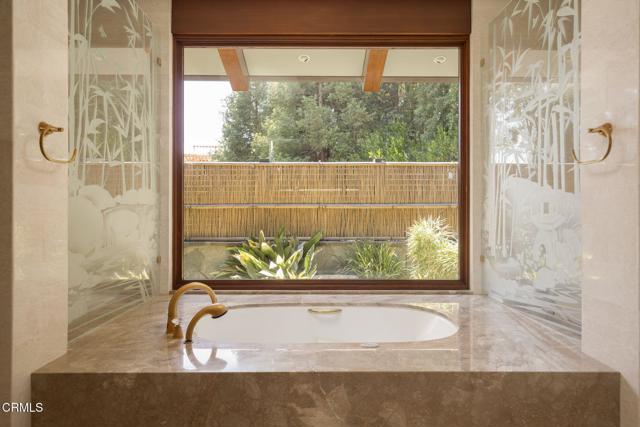 921 Chapea Road, Pasadena CA: https://media.crmls.org/mediaz/a96723d1-bf50-413d-b8d3-c83f220745c0.jpg