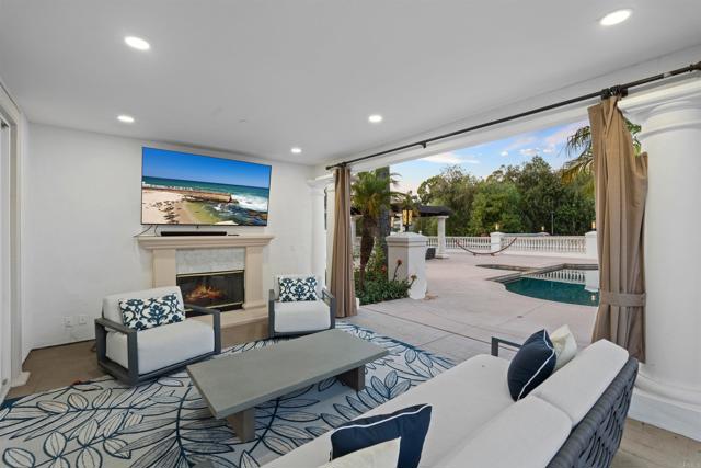 Detail Gallery Image 41 of 65 For 6998 Rancho La Cima, Rancho Santa Fe,  CA 92067 - 7 Beds | 8/1 Baths