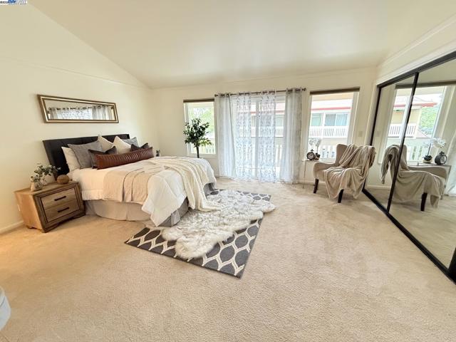 3050 Benjamin Grn, Fremont CA: https://media.crmls.org/mediaz/a968fadd-e7b1-4247-8f18-1d95f6ecfd89.jpg
