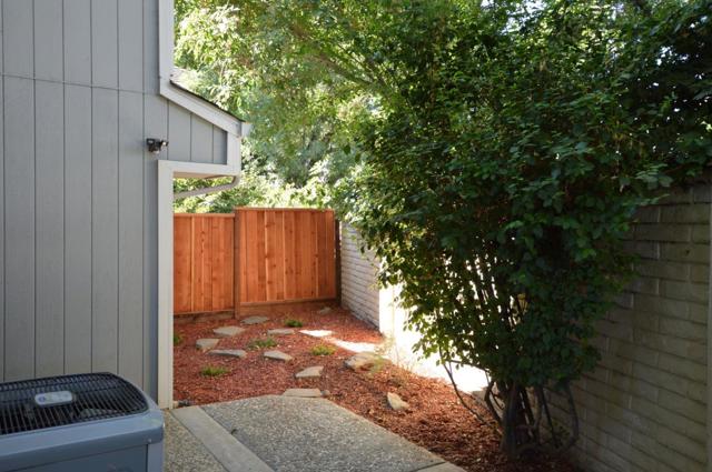 1965 Deercross Lane, San Jose CA: https://media.crmls.org/mediaz/a96b35af-74ac-4cd3-bb42-b759b64d70d1.jpg