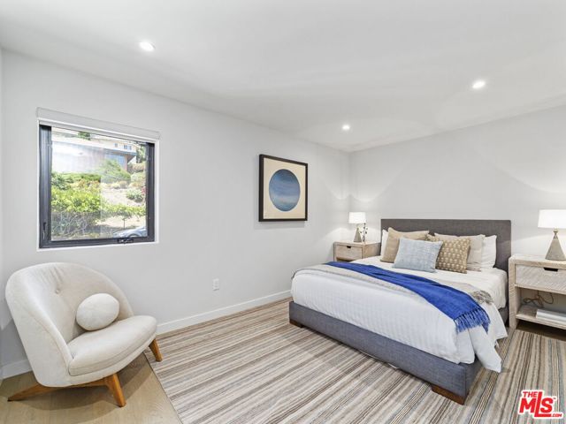 2304 Vestal Avenue, Los Angeles CA: https://media.crmls.org/mediaz/a96bcec7-8ab3-4a03-ad16-80d42a09e469.jpg