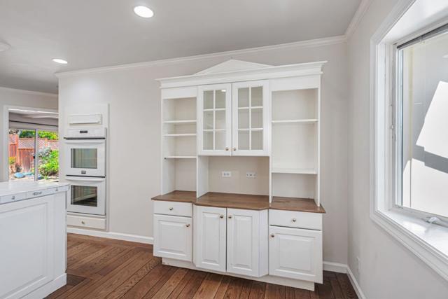329 Castenada Drive, Millbrae CA: https://media.crmls.org/mediaz/a96c7edf-ec2e-4d13-bdf8-62e568fb7e4c.jpg