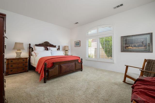 82620 Hamilton Court, Indio CA: https://media.crmls.org/mediaz/a96d07fa-2bf8-49fd-975e-0ac38405d263.jpg