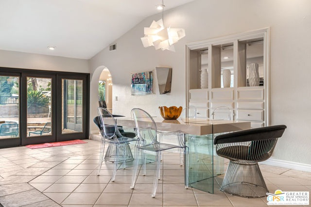 5365 E Cherry Hills Drive, Palm Springs CA: https://media.crmls.org/mediaz/a96d237d-24d2-41ab-b58b-3bd774bc337d.jpg