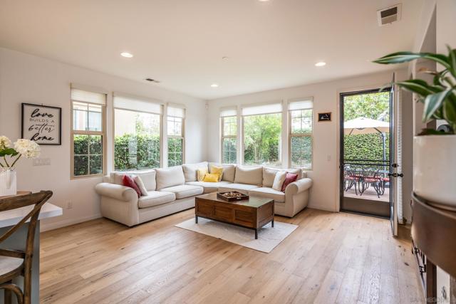 5621 Shasta Daisy Trl, San Diego CA: https://media.crmls.org/mediaz/a96e5a45-cfb1-4ca7-a0f1-43b35b36343f.jpg