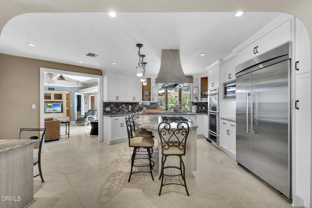 9999 Wornom Avenue, Sunland CA: https://media.crmls.org/mediaz/a96fd70f-38d0-4de2-a644-31dc9a16d4a0.jpg
