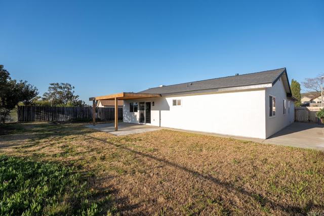 8973 CARLEY CIR, San Diego CA: https://media.crmls.org/mediaz/a97143a2-e234-4df5-9995-ab13c808f62e.jpg