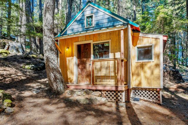 35425 Stonewall Drive, Shingletown CA: https://media.crmls.org/mediaz/a9717c31-8f94-4b00-9e8f-e35c89e179c5.jpg