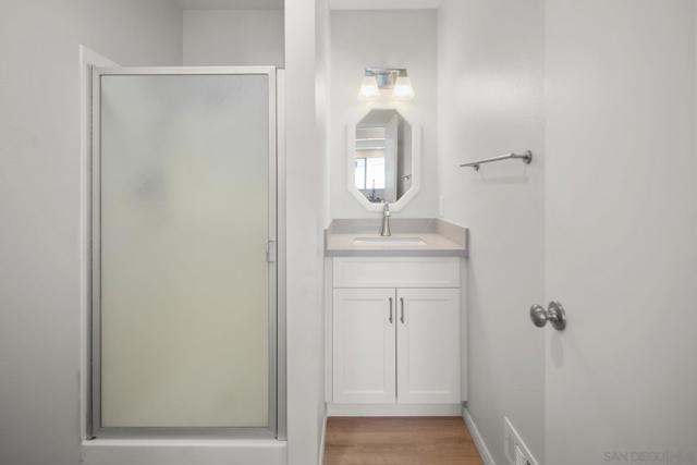 324 D Ave, Coronado CA: https://media.crmls.org/mediaz/a972d327-d11c-45ee-b9cd-fc5e683b050d.jpg