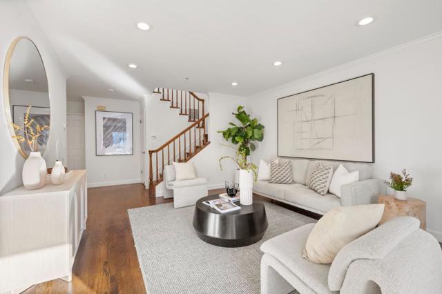 241 Bonita Lane, Foster City CA: https://media.crmls.org/mediaz/a9733466-3d43-4a4c-877c-c0660dac121f.jpg