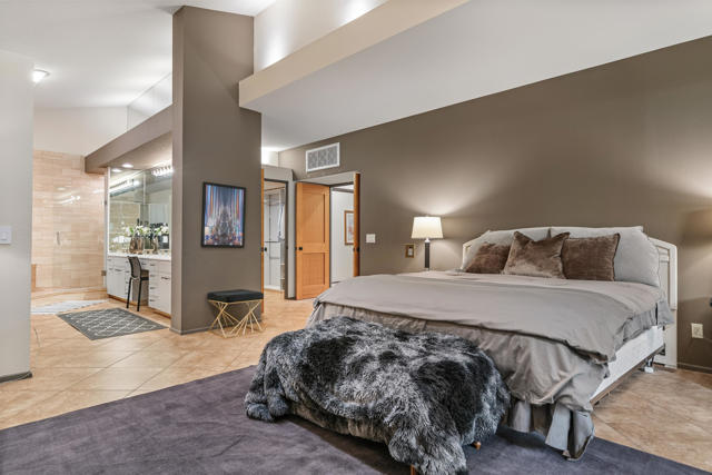 51 Kavenish Drive, Rancho Mirage, CA 92270