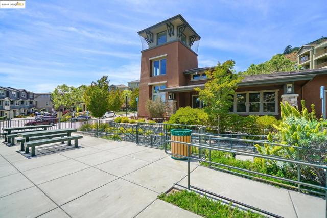 6443 Blue Rock Ct., Oakland CA: https://media.crmls.org/mediaz/a9760fc7-792d-4815-ba85-0652b438f5e6.jpg
