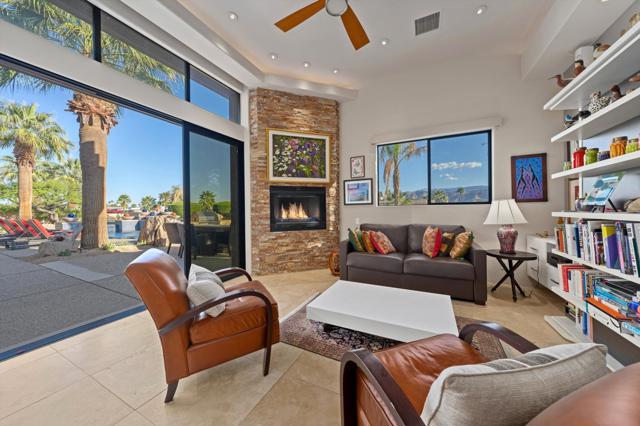8 Ledgestone Lane, Rancho Mirage CA: https://media.crmls.org/mediaz/a976b94e-bf6c-4fcc-b71b-79dfa47f8249.jpg