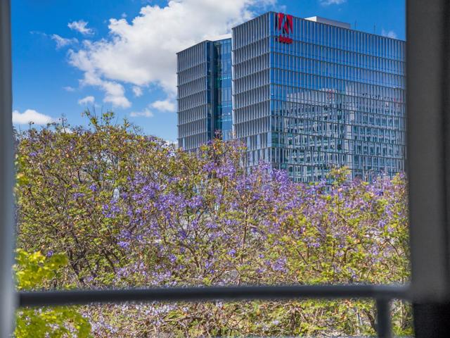 411 Park Avenue, San Jose CA: https://media.crmls.org/mediaz/a9776556-3079-429d-b832-d7751efd5258.jpg