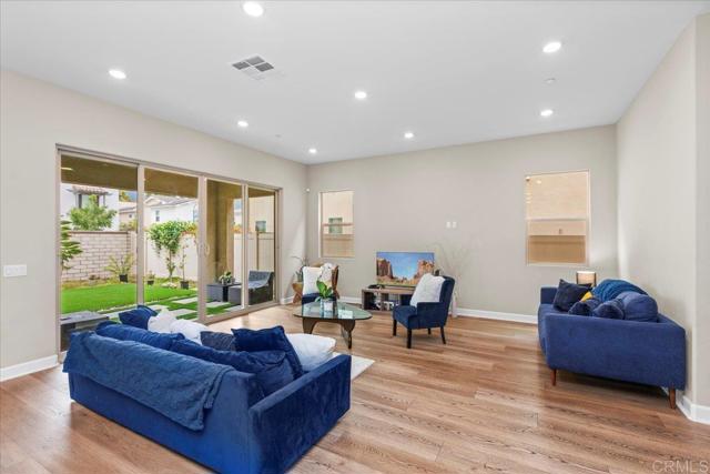 Detail Gallery Image 9 of 42 For 597 Middlebrook Rd, San Marcos,  CA 92078 - 5 Beds | 4/1 Baths