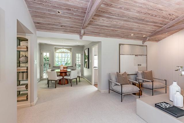 3 Wyndham Drive, Portola Valley CA: https://media.crmls.org/mediaz/a978d037-5a46-40bd-8be6-f589ad6648a6.jpg