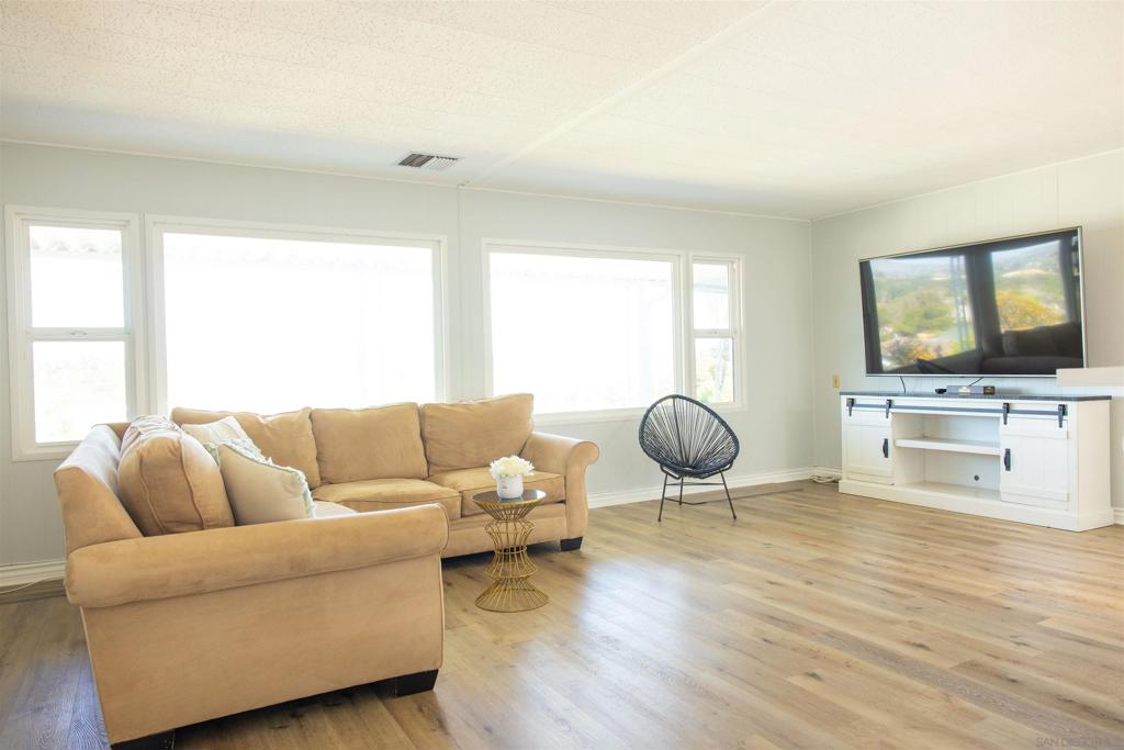 444 El Camino Real - photo 13