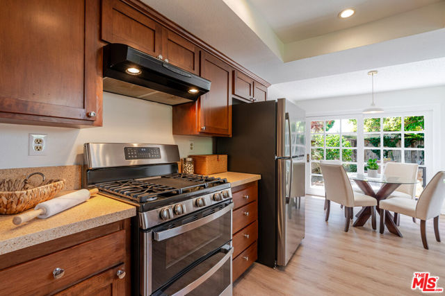 2404 Gates Avenue, Redondo Beach, California 90278, 3 Bedrooms Bedrooms, ,2 BathroomsBathrooms,Residential,Sold,Gates,25553815 2404 Gates Avenue, Redondo Beach, California 90278, 3 Bedrooms Bedrooms, ,2 BathroomsBathrooms,Residential,Sold,Gates,25553815