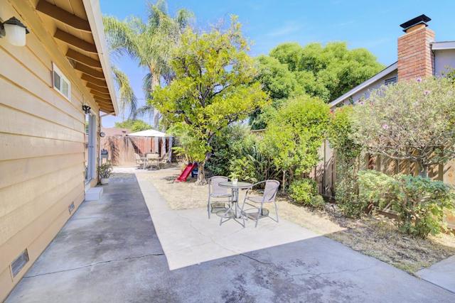 2715 Millbrae Way, San Jose CA: https://media.crmls.org/mediaz/a979e85c-8d0c-488a-87d8-36f975d3ca0c.jpg