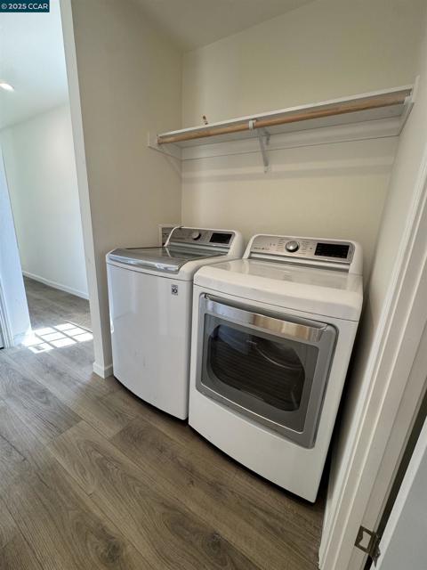 418 N School St, Lodi CA: https://media.crmls.org/mediaz/a97ae09d-b85b-4834-b41b-10ec433eaeca.jpg