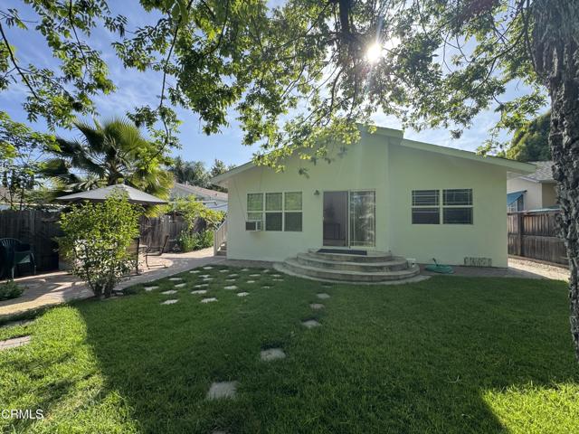216 N Fulton Street, Ojai CA: https://media.crmls.org/mediaz/a97aea15-5073-4f65-8ece-d0da6362aa4c.jpg