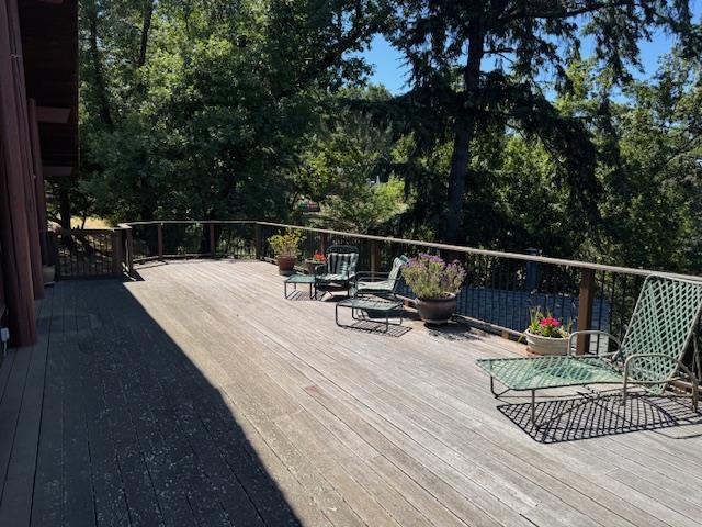 45 Ranch Road, Woodside CA: https://media.crmls.org/mediaz/a97aef01-9685-42cb-a6ee-7fb2e781d833.jpg