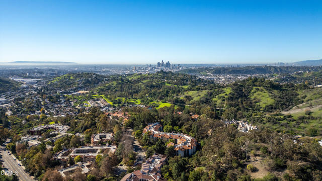 Detail Gallery Image 31 of 32 For 4210 via Arbolada #301,  Los Angeles,  CA 90042 - 2 Beds | 2 Baths