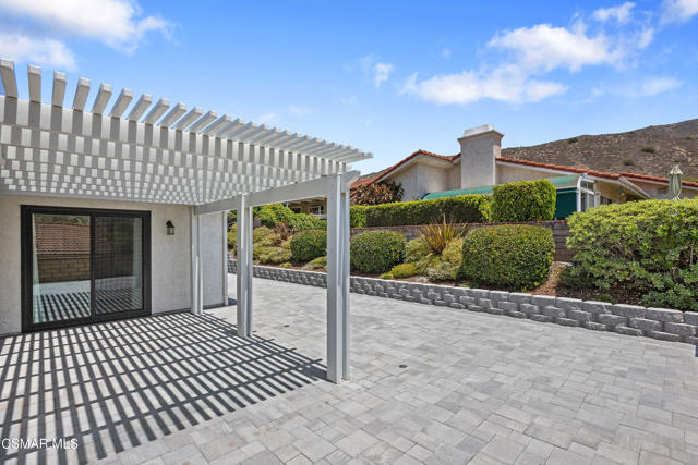 1134 Paquita Street, Camarillo CA: https://media.crmls.org/mediaz/a97c1178-8854-42e1-bd0f-edfea452d2c3.jpg