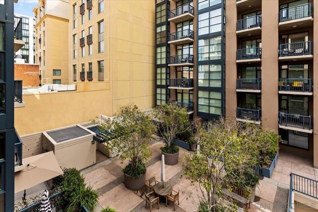 530 K St, San Diego CA: https://media.crmls.org/mediaz/a97c3eba-5a23-4709-aca9-655cf221d7eb.jpg