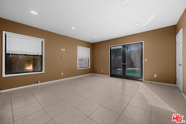 1147 S Point View Street, Los Angeles CA: https://media.crmls.org/mediaz/a97e8c26-c863-4e6f-9e1e-e35b94392bc2.jpg