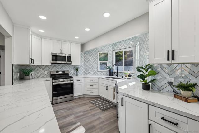 3355 Descanso Avenue, San Marcos CA: https://media.crmls.org/mediaz/a980cb9c-b5b1-475c-b3ea-299bc8a398d6.jpg