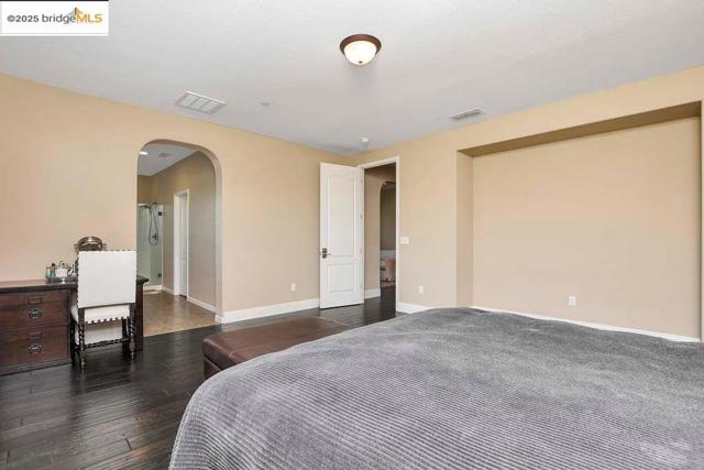 8065 Westport Circle, Discovery Bay CA: https://media.crmls.org/mediaz/a9813d72-3a4b-455c-a133-82b7a182f427.jpg