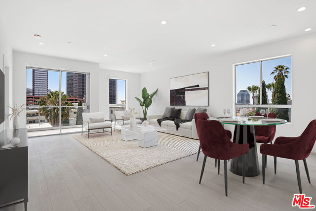 11727 Kiowa Avenue, Los Angeles CA: https://media.crmls.org/mediaz/a98150b9-f1a8-41e9-8037-599359444f54.jpg